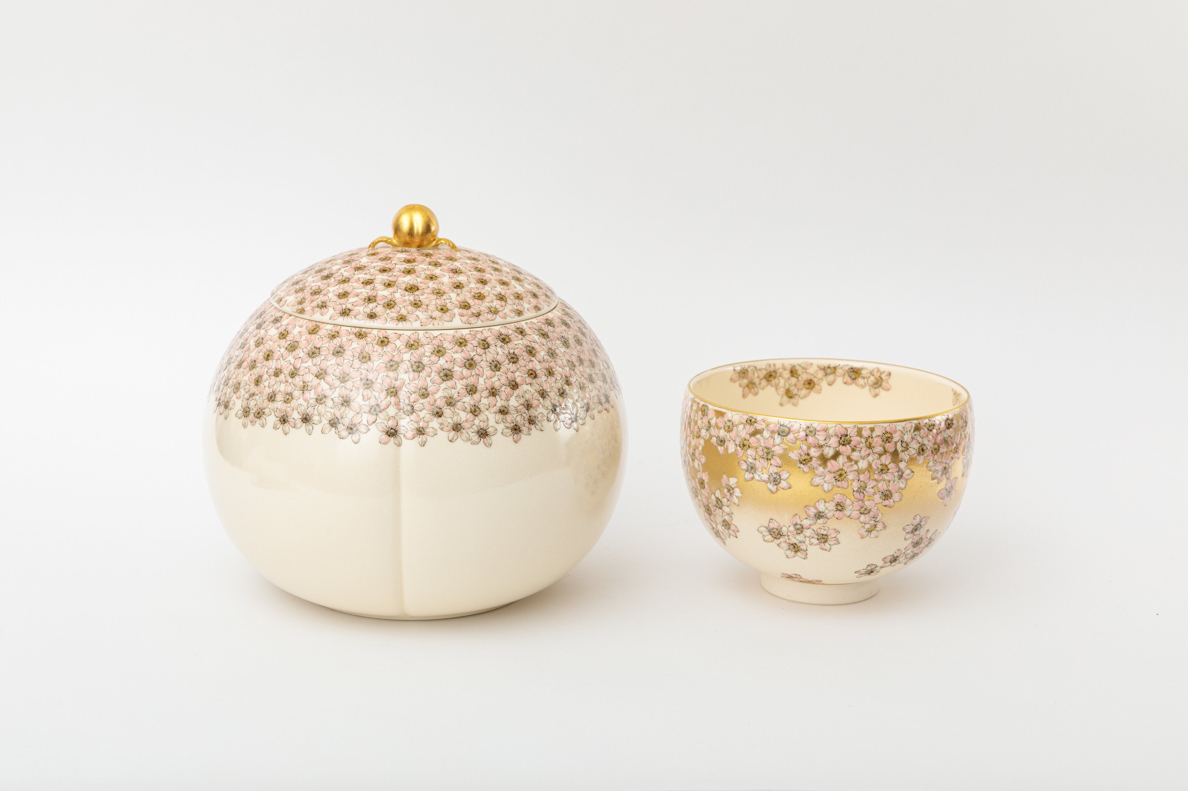 桃の茶碗「西王母」|竹内 瑠璃