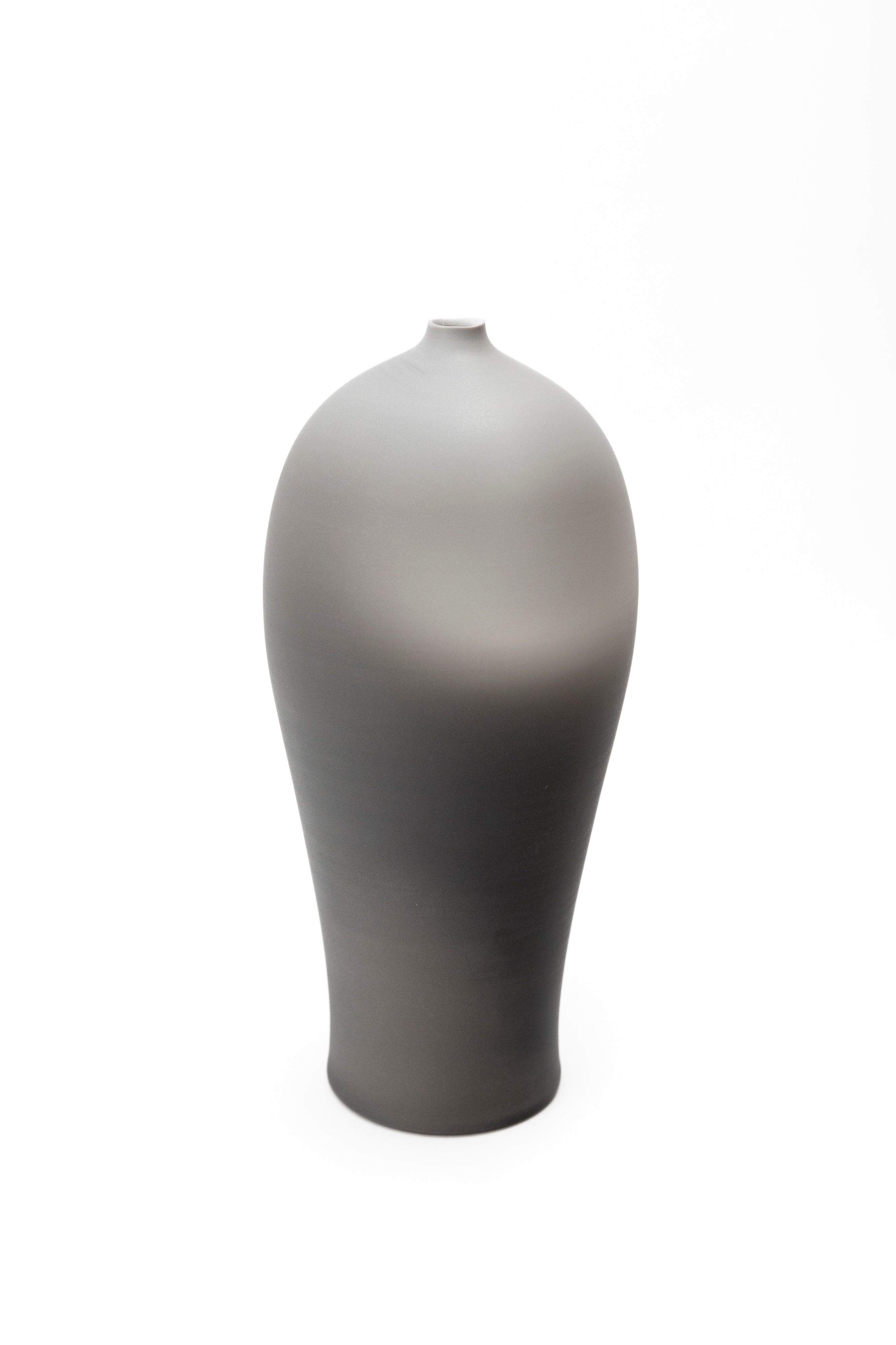 グレー花入れ | 森岡 希世子