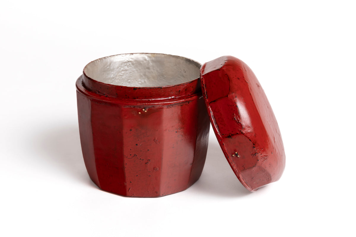 Vermilion Lacquer Faceted Box | Tohru Matsuzaki