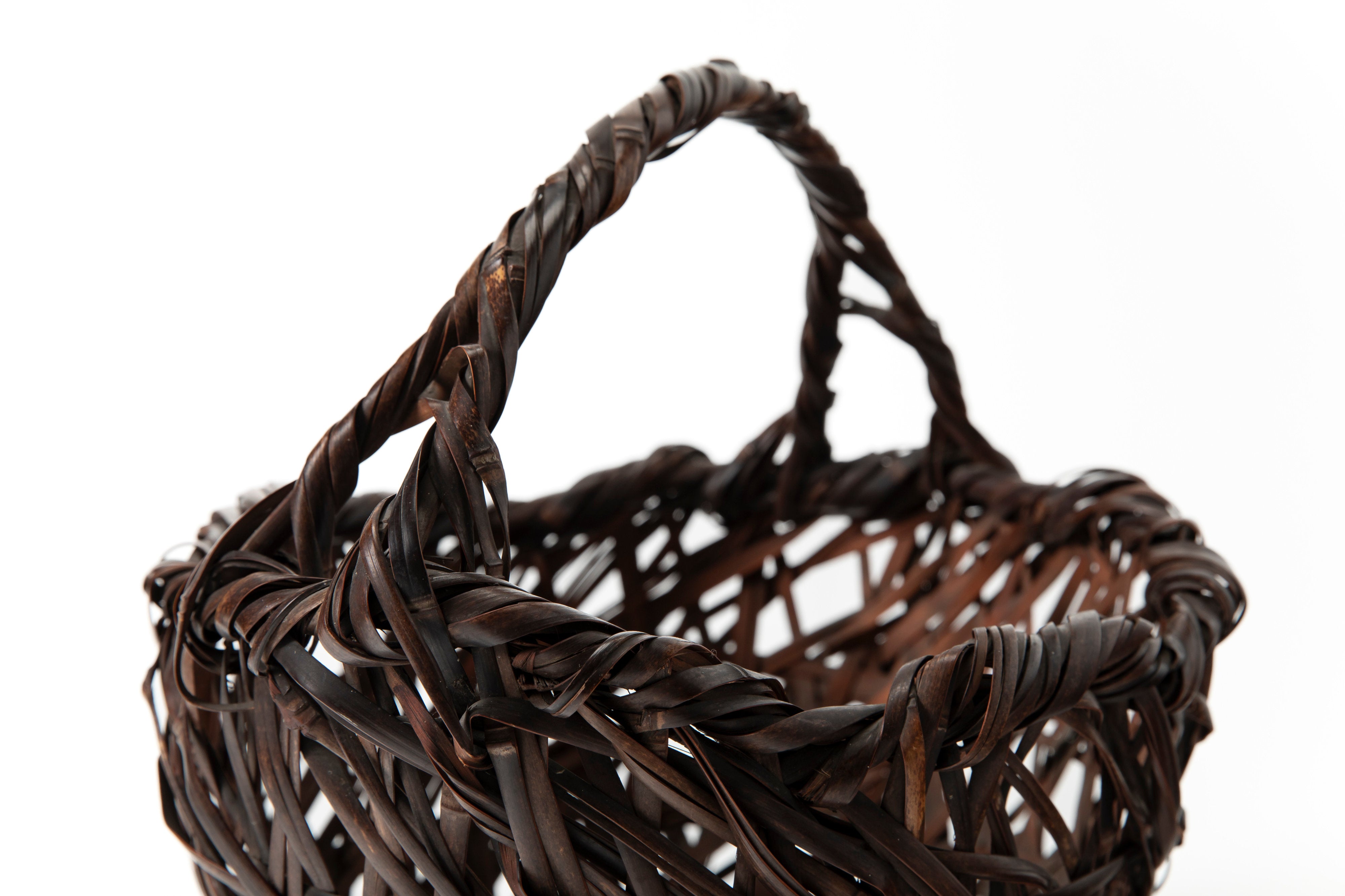 無銘 黒竹花籃 | 斎藤正光 監修