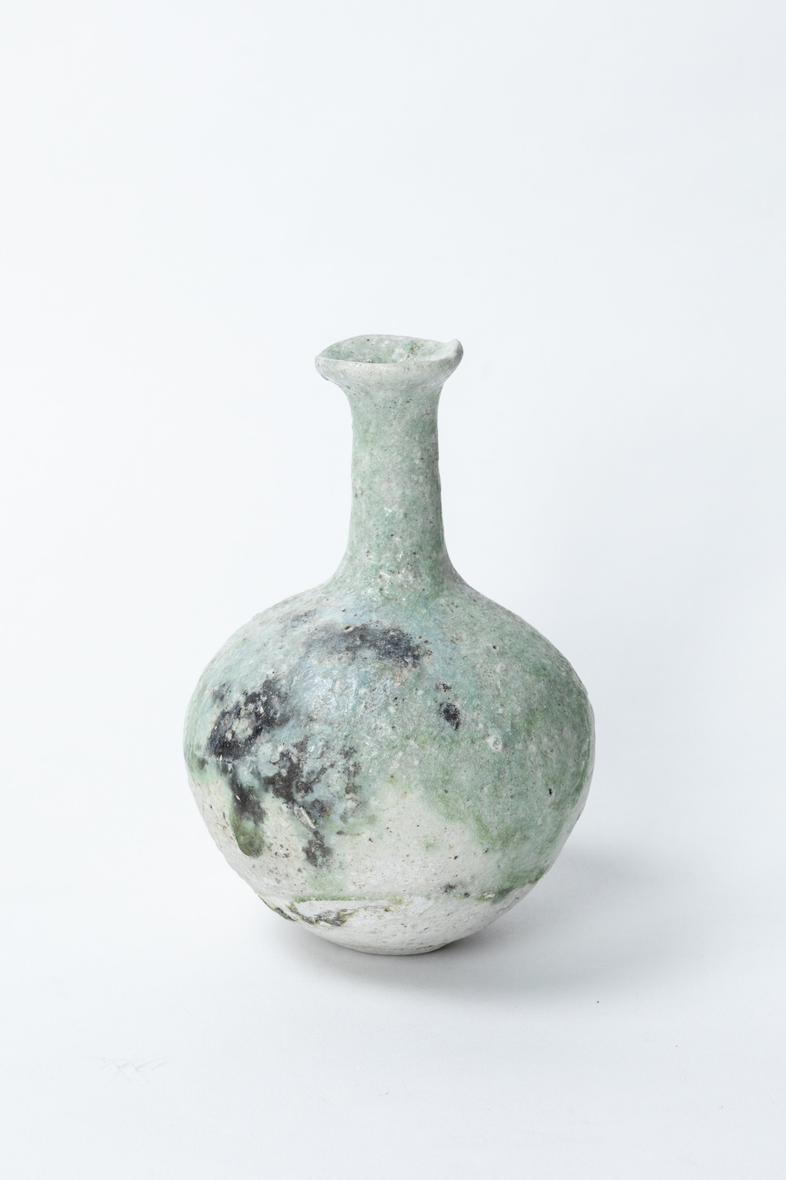 自然釉徳利(金継あり)- Natural Ash Tokkuri with Kintsugi | 辻村 唯