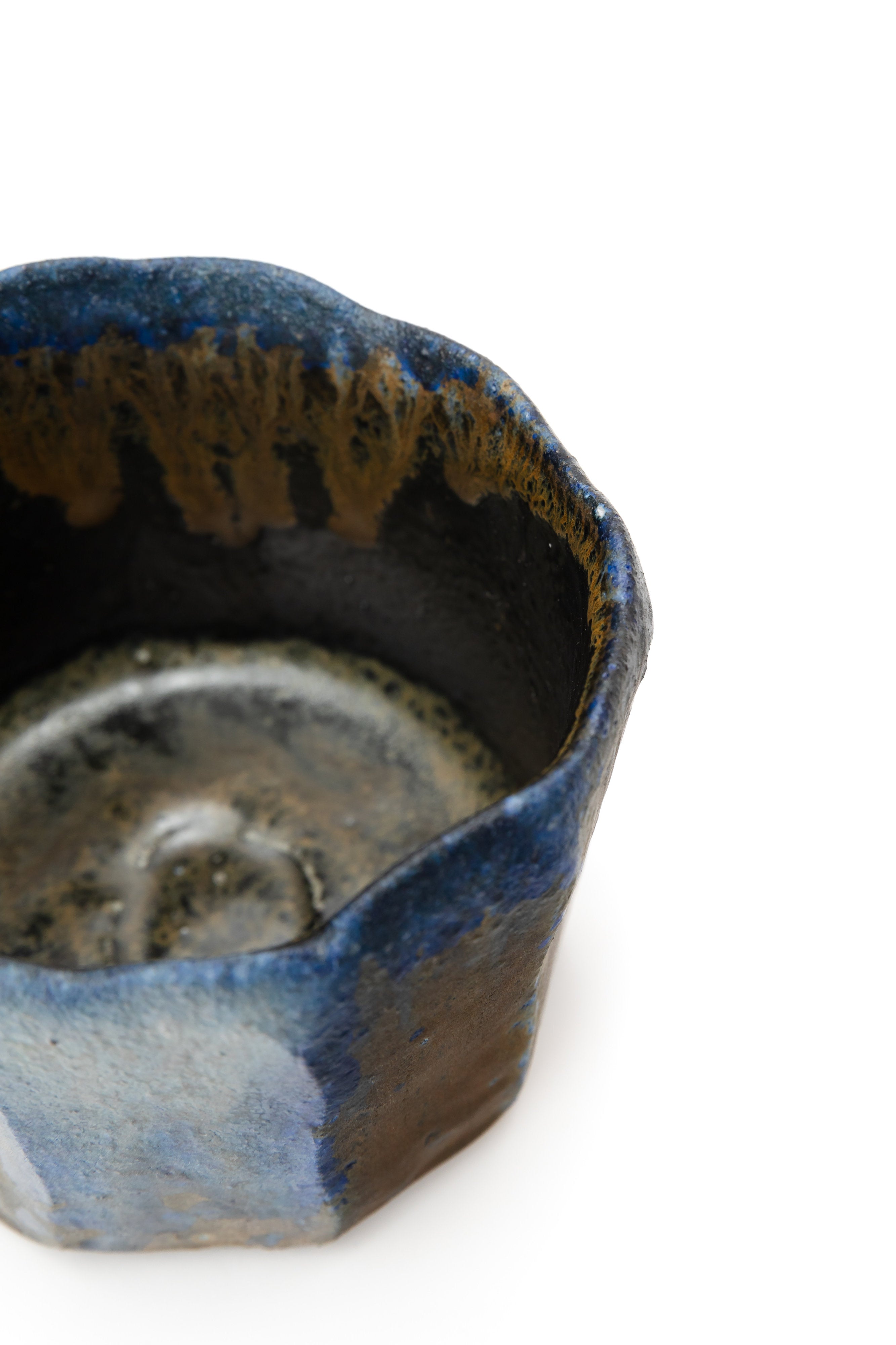 かずちゃ様 Blue and black tea bowl