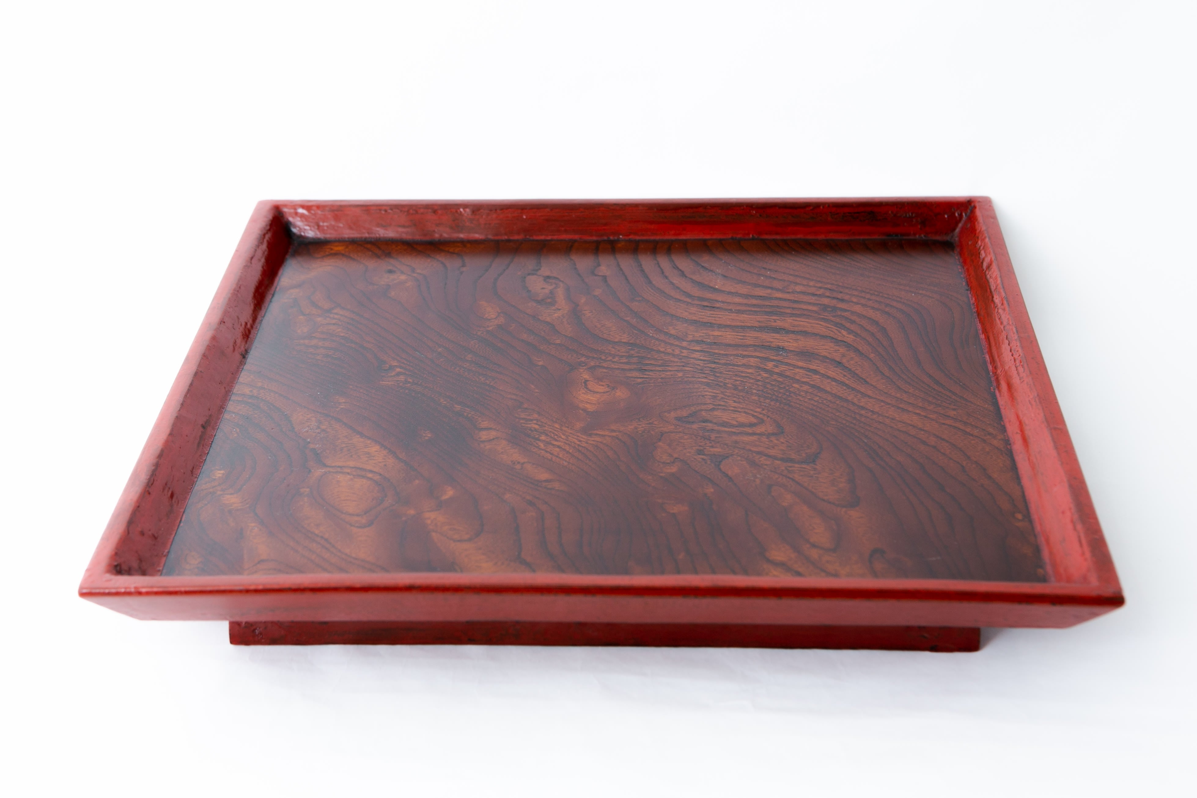 朱漆塗分四方盆（内側：拭漆） - Vermillion lacquer square tray | 松崎融 | 漆 | 木工