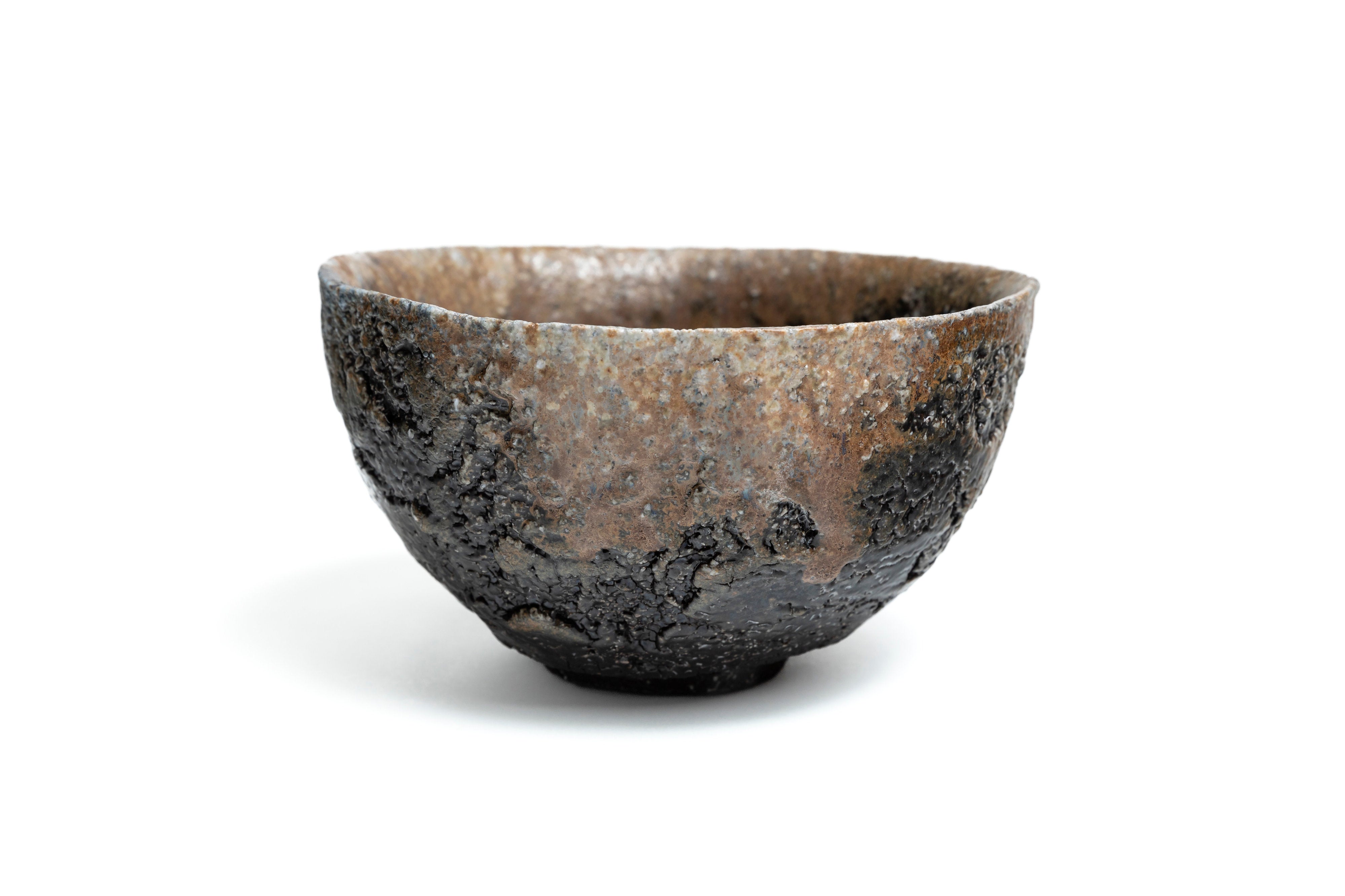 黒茶盌 | 伊勢崎 晃一朗