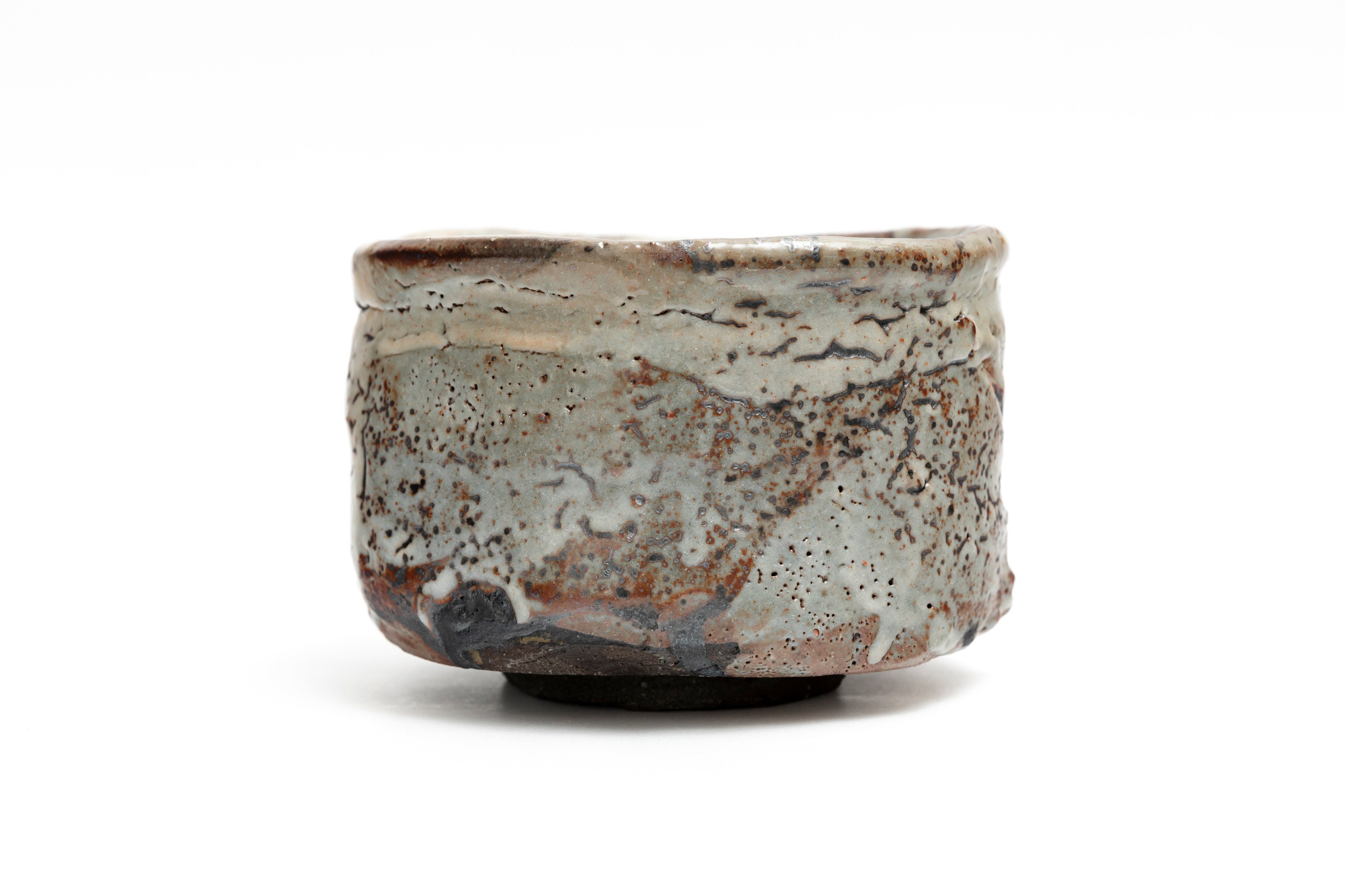 Mouse Shino tea bowl