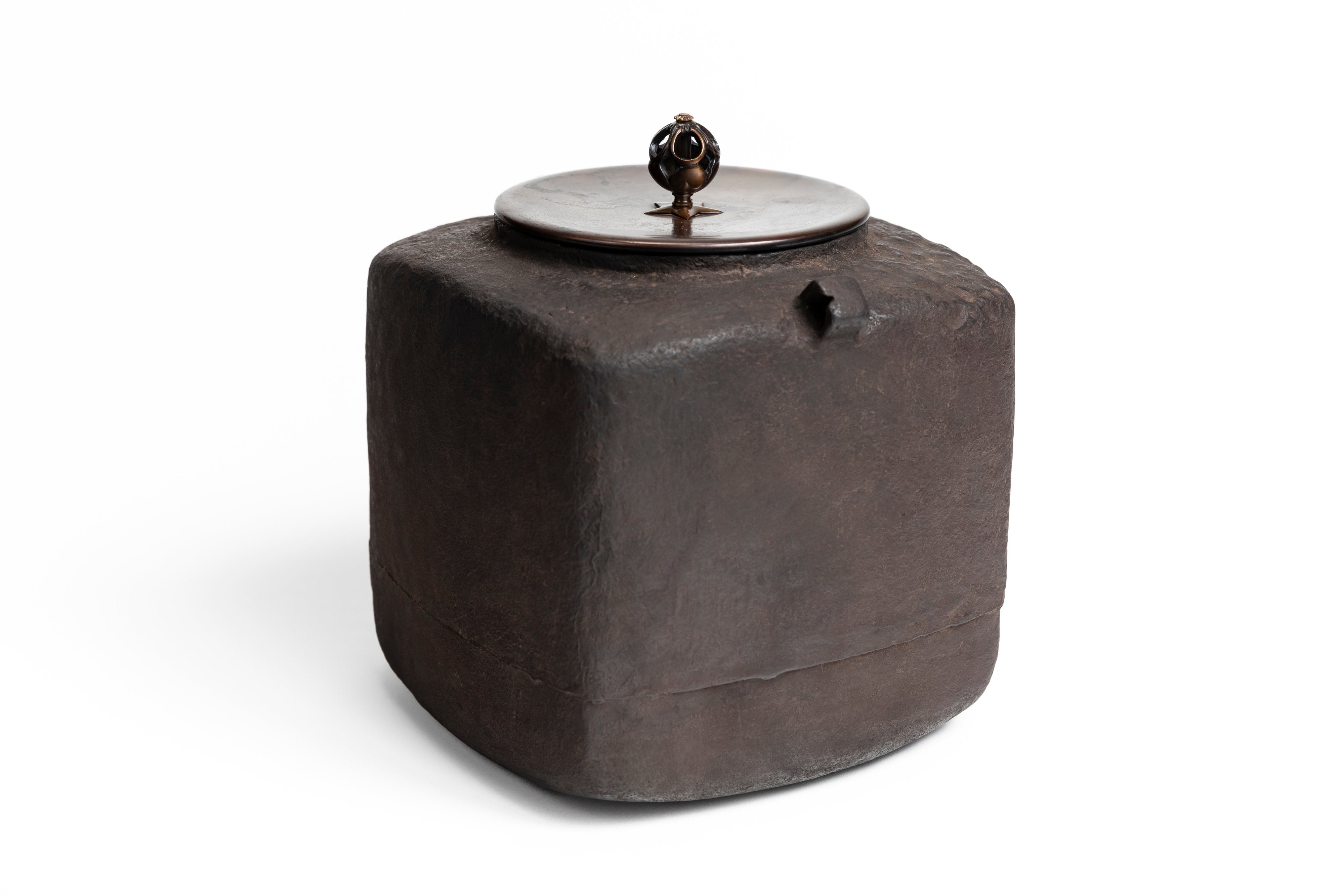 四方釜｜十五代 宮崎 寒雉