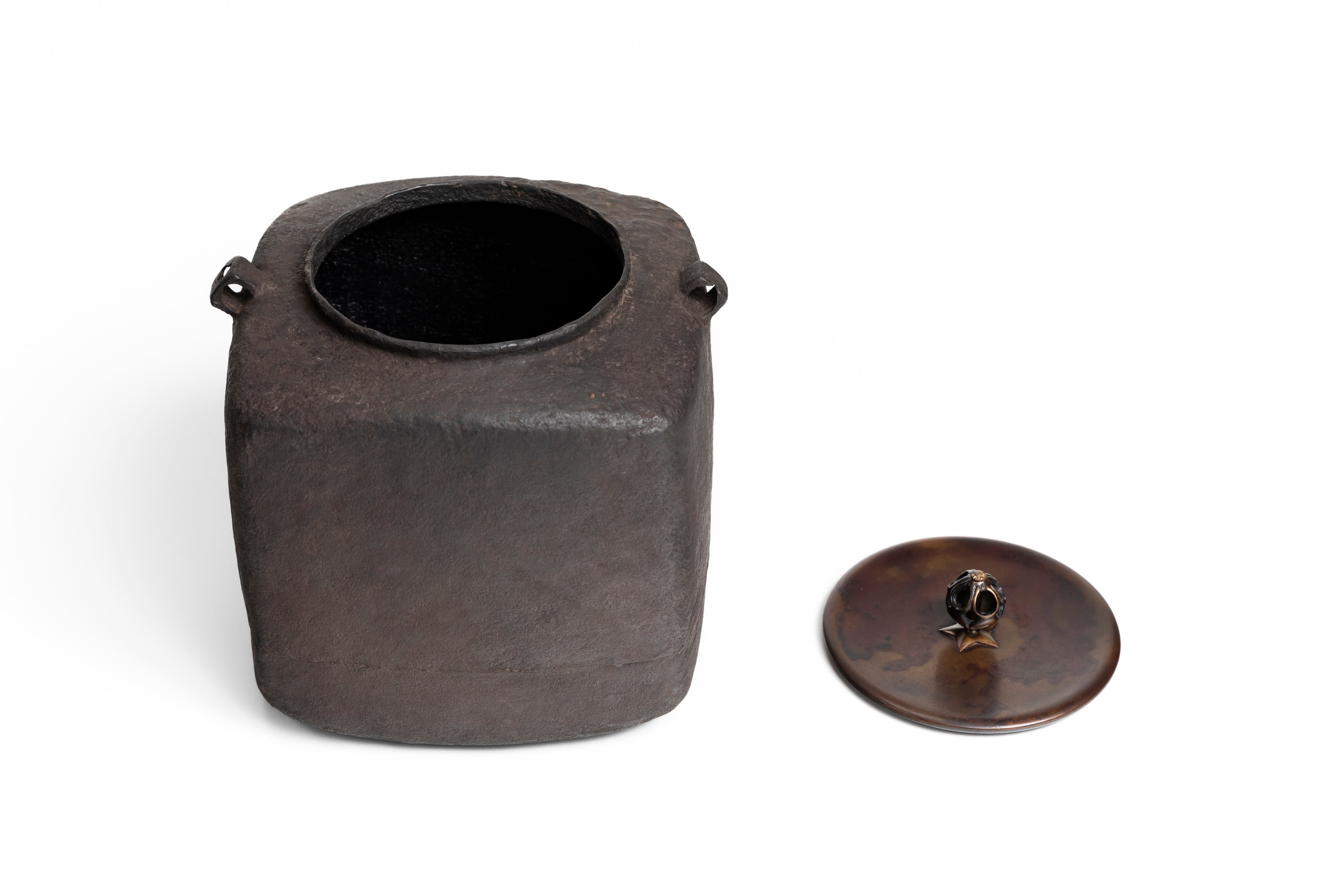 四方釜｜十五代 宮崎 寒雉