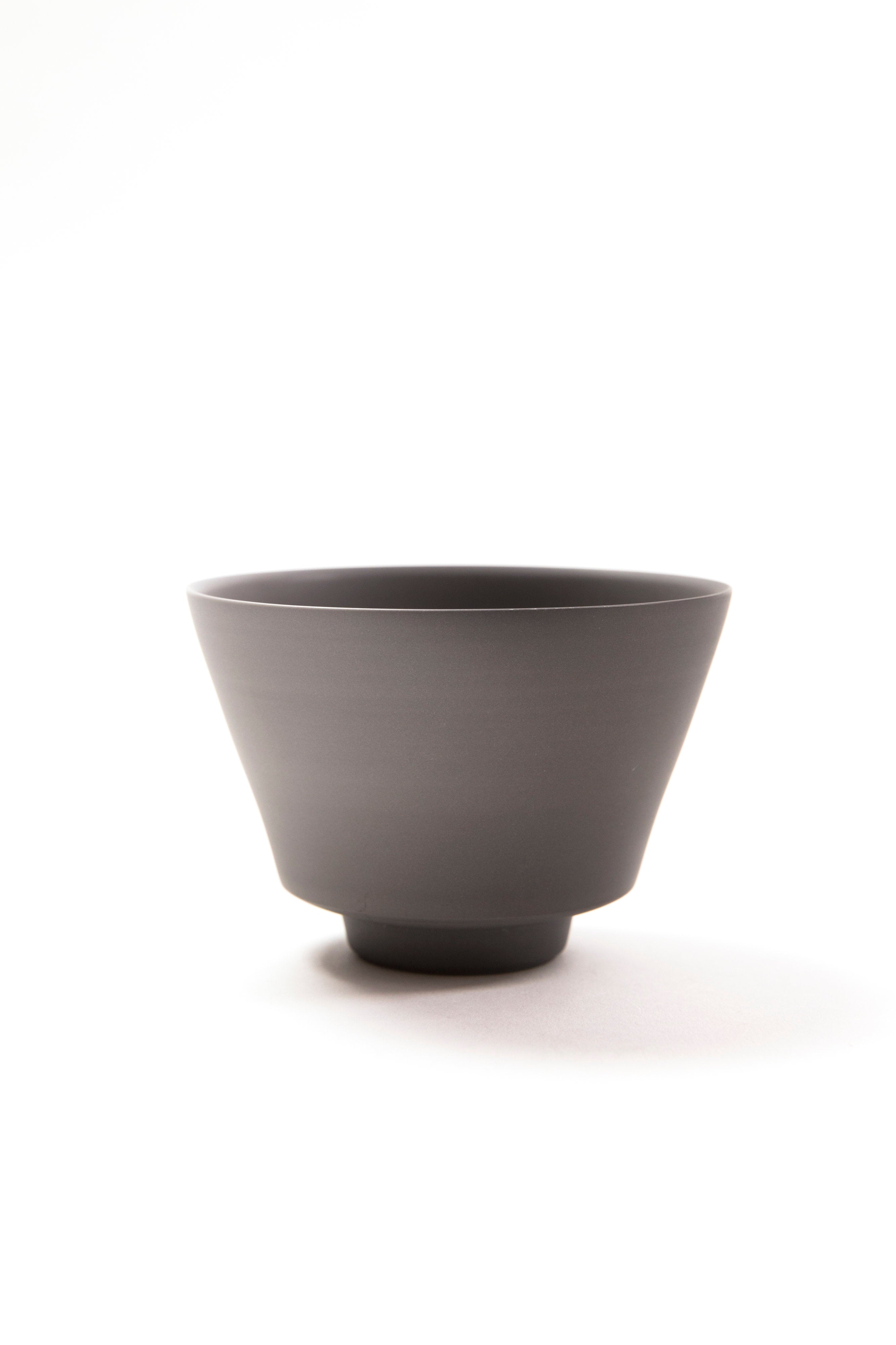 森岡 希世子 | 茶碗「透雲」(切立) - Tea Bowl "Transparent Cloud" (cylindrical)