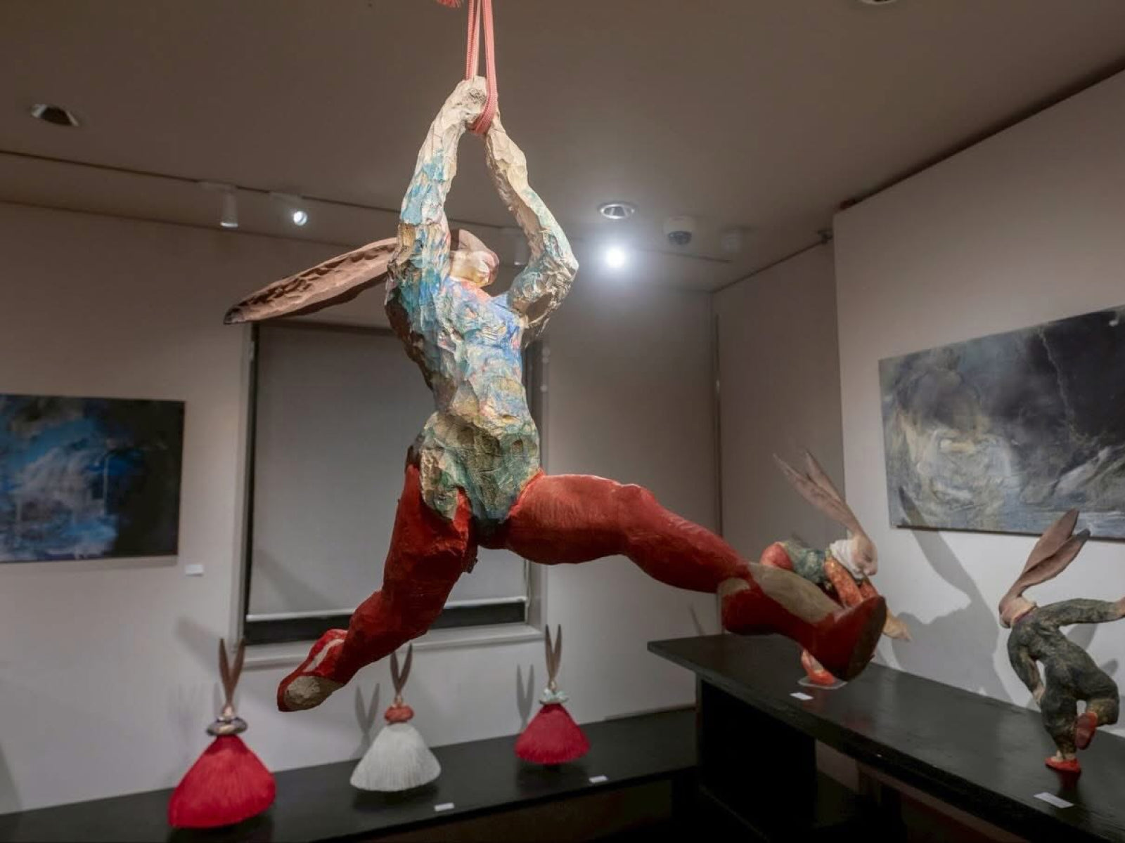 十時孝好展 霜月の「UMA」と「USAGI」