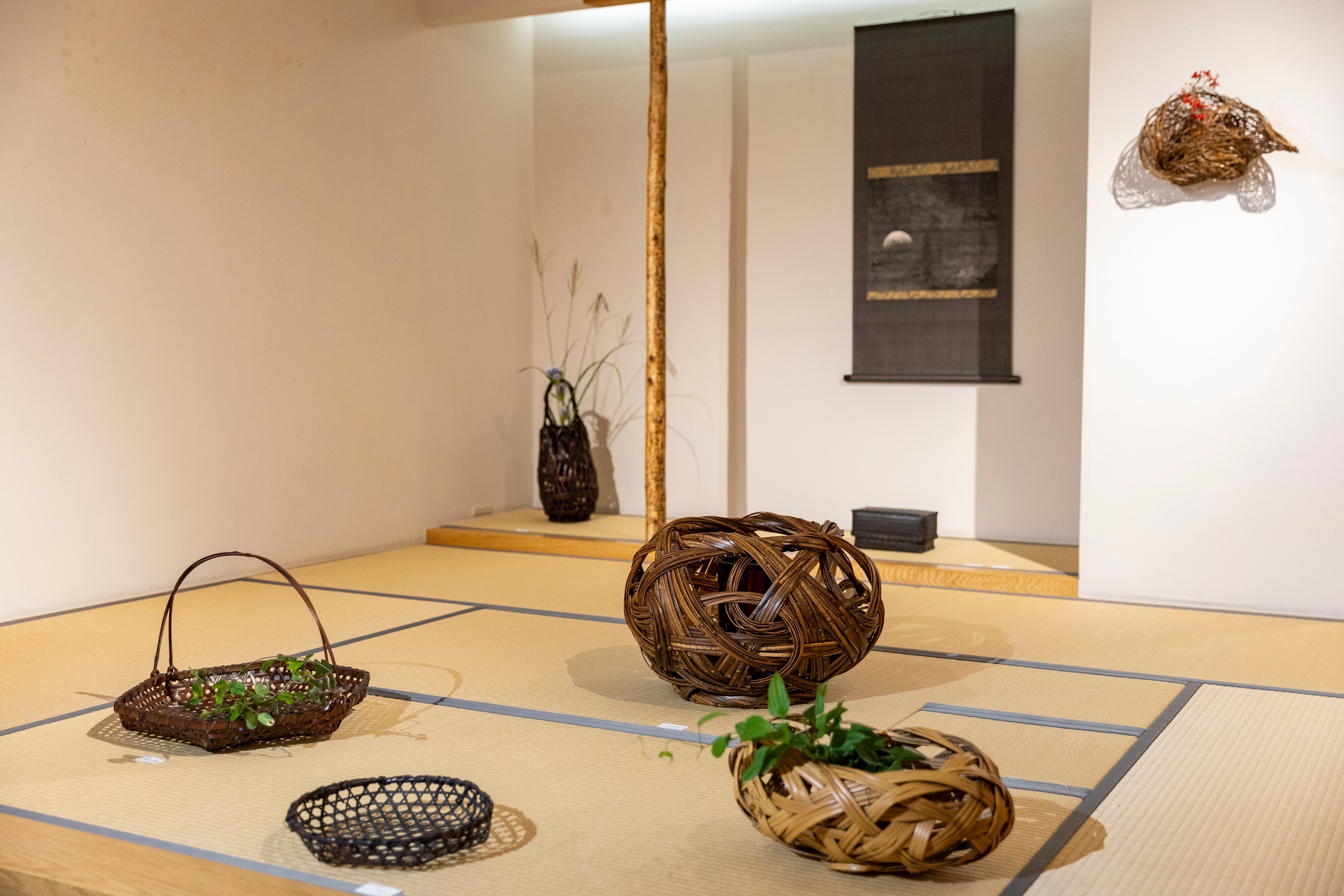 竹籠 竹虎YouTube特別販売！】熟練職人が編み上げた漆仕上げの逸品竹籠 | 虎