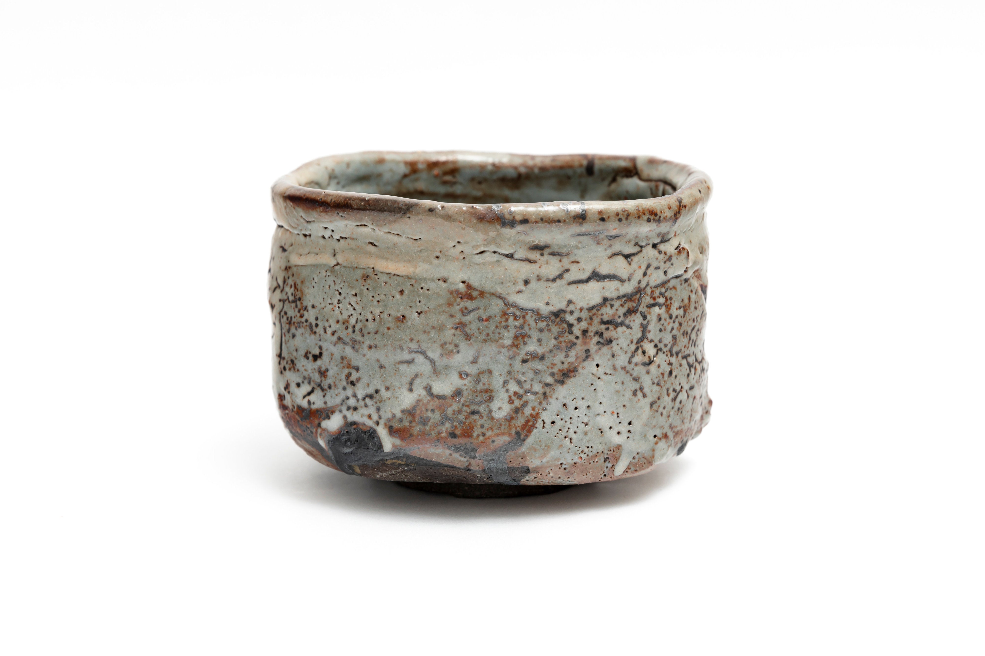 Mouse Shino tea bowl