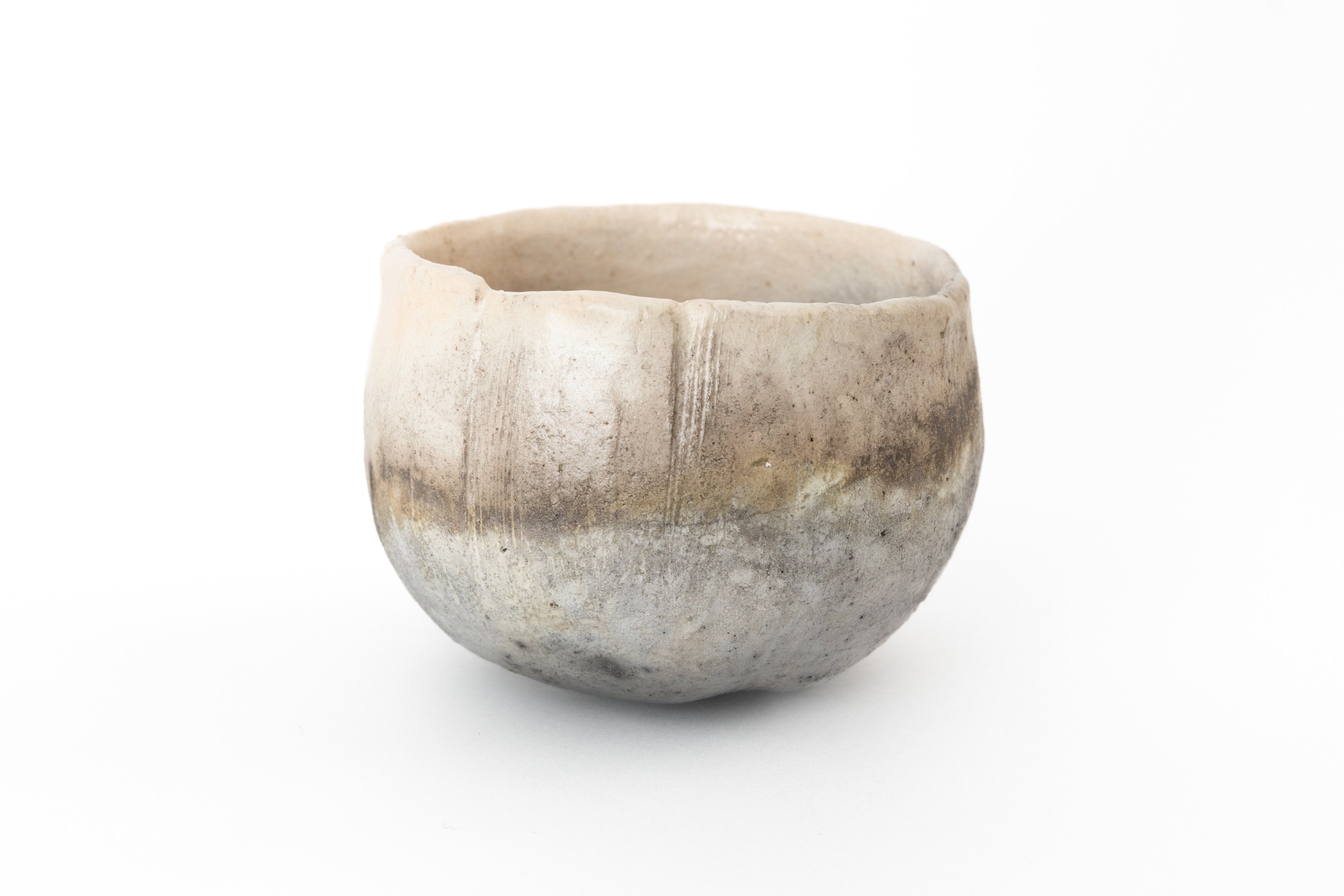 白楽茶碗 - White Raku Tea Bowl | 田端 志音